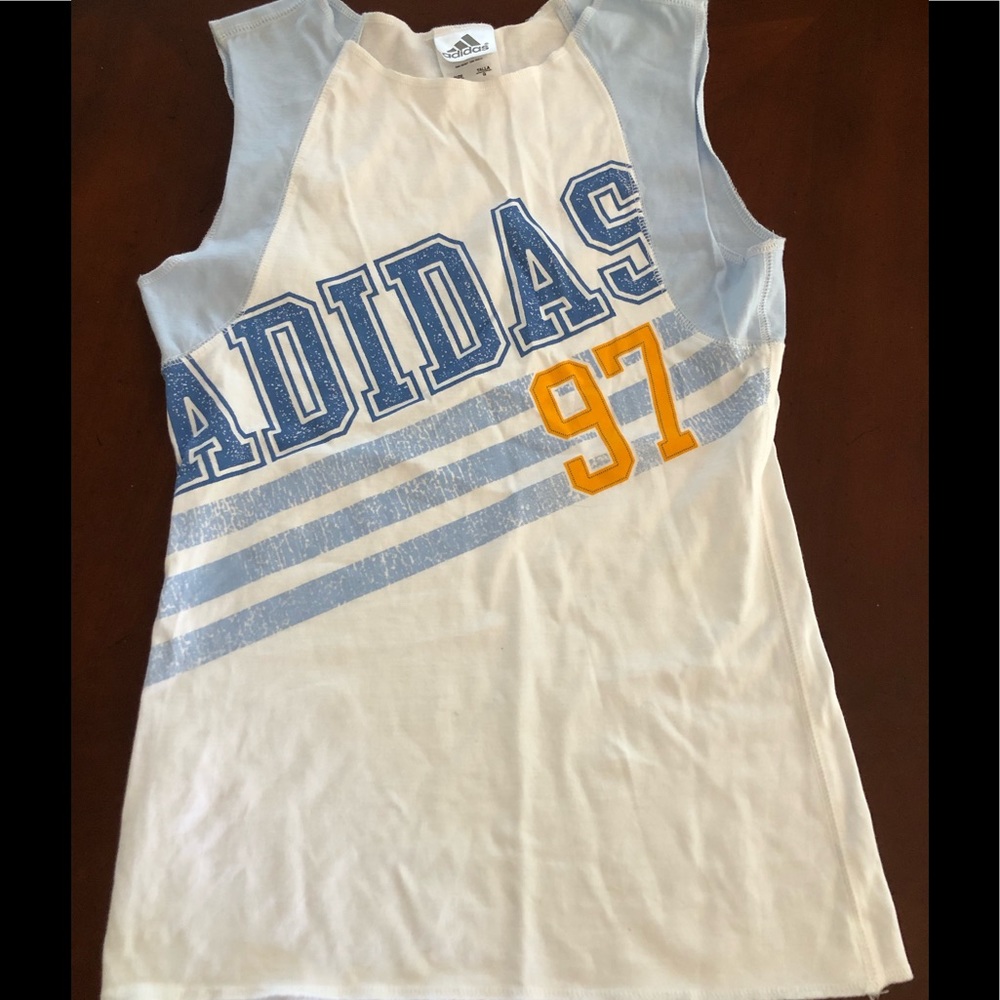 🆕 🔥3/$20. ADIDAS TANK TOP. SIZE S/M